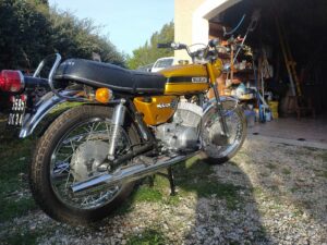 SUZUKI T350 (1972)